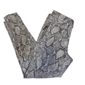 Wit & Wisdom Ab Solution Skinny Jeans Size 6 Gray Snakeskin Print NEW